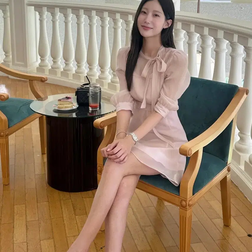 [BUNJANG] Cherryme See-Through Ribbon Tie Chiffon Mini Midi Dress / 체리미 시스루 리본 타이 쉬폰 미니 미디 원피스 | 졸업룩 하객룩