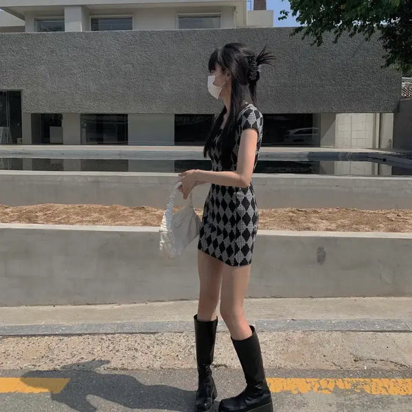 [BUNJANG] Argyle Slim Fit Mini Dress / 아가일 슬림핏 미니 원피스