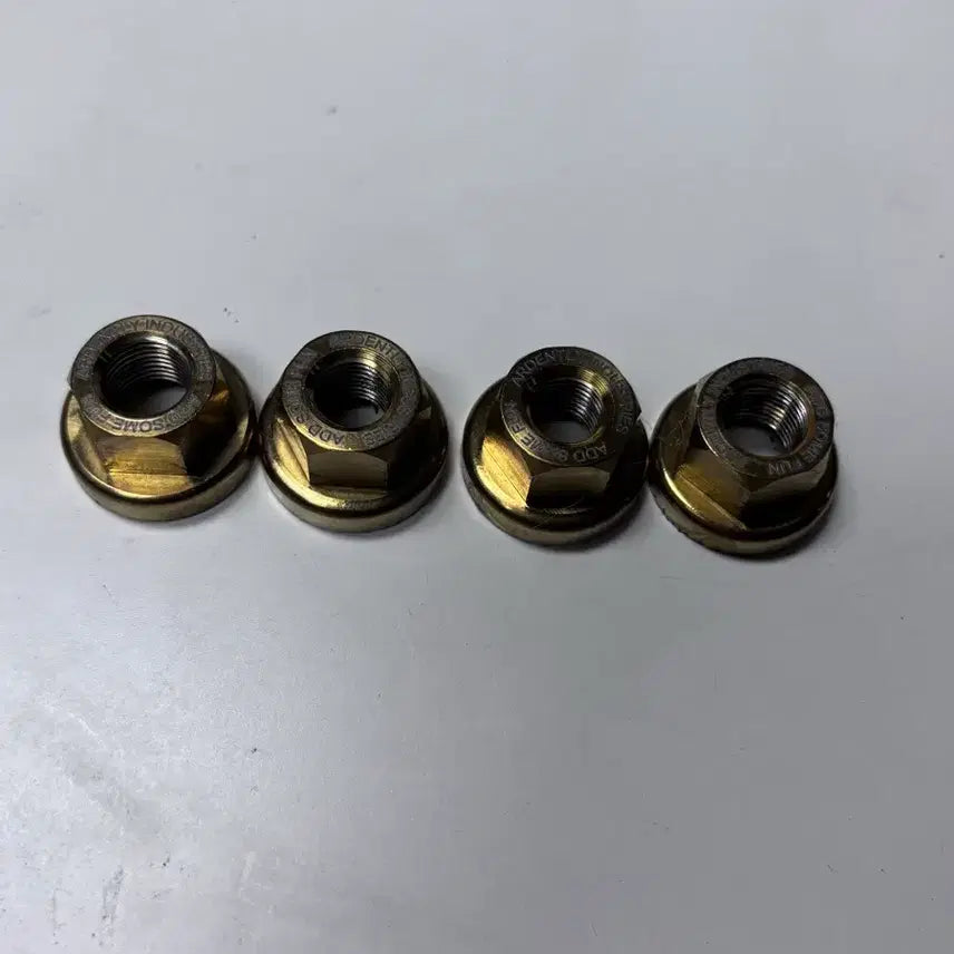 [BUNJANG] Adentie Titanium Gold Wheel Nuts / 아덴틀리 티타늄골드 휠너트