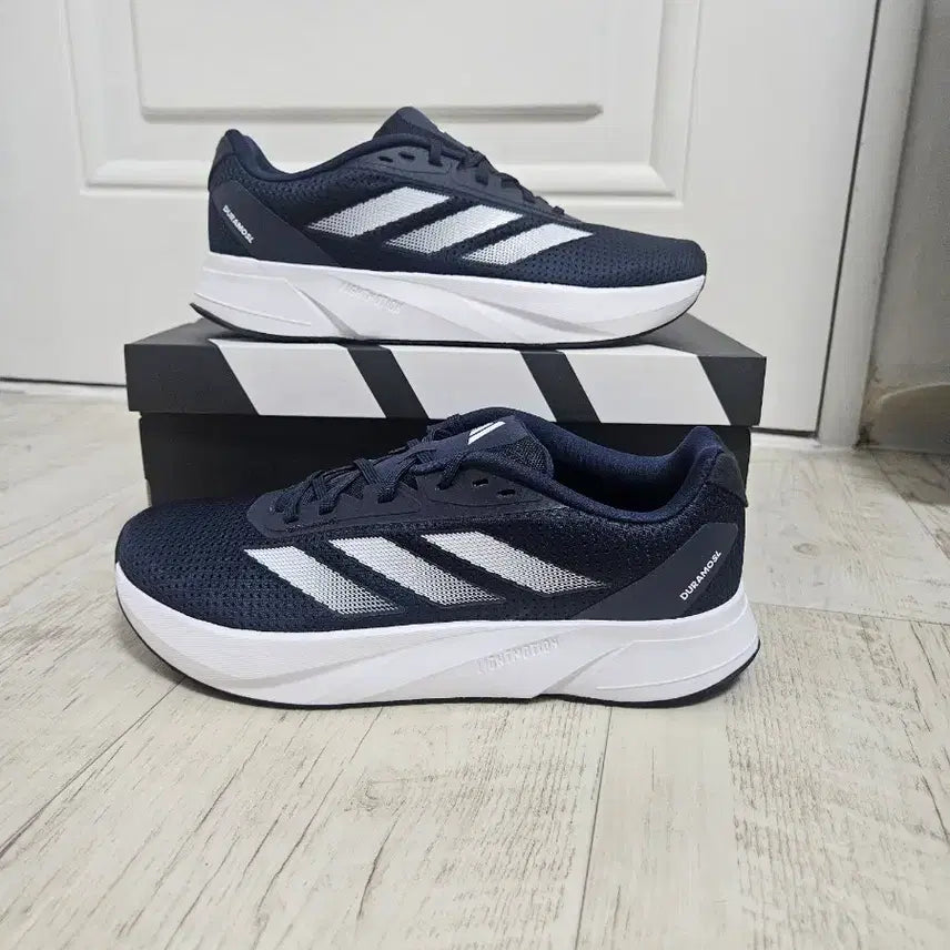 [BUNJANG] Adidas Duramo Sneakers Navy White / 아디다스 듀라모 275