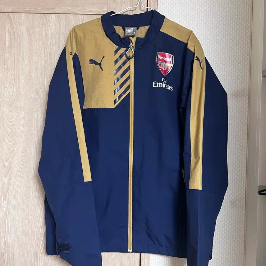 [BUNJANG] Puma Arsenal Navy Gold Windbreaker Rain Jacket / 푸마 아스날 네이비 골드 윈드브레이커 레인자켓 바람막이 축구