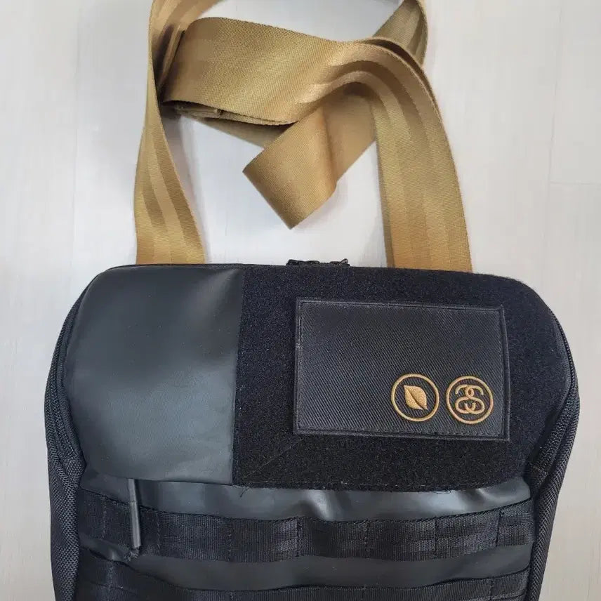 [BUNJANG] Stussy x Incase Camera Bag Crossbody / 스투시 X 인케이스 카메라백 크로스백 판매합니다