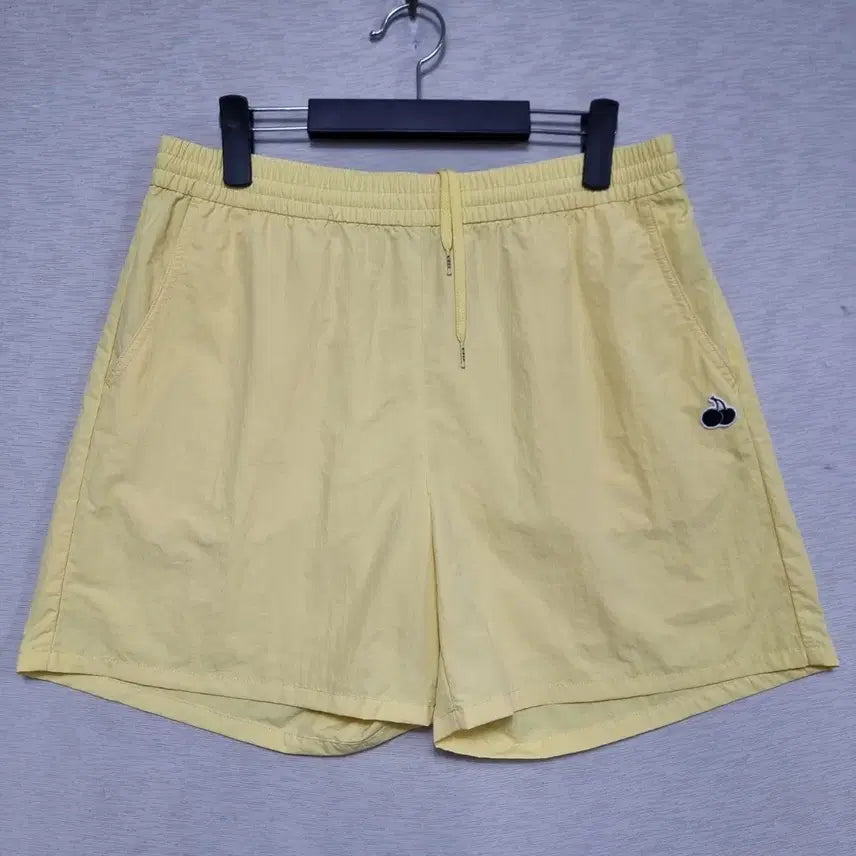 [BUNJANG] Kirsh Nylon Shorts Yellow Men's 32-33 Inch / 키르시 나일론 반바지 옐로우 남자32ㅡ33인치ㅡ0429