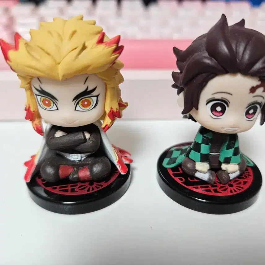 [BUNJANG] Demon Slayer Kyojuro Rengoku & Tanjiro Kamado Swarasetai Gacha Figure Bundle Set / 귀멸의 칼날 렌고쿠 탄지로 스와라세타이 가챠 피규어 일괄