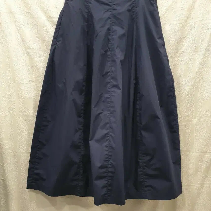 [BUNJANG] Uniqlo Navy Flare Long Skirt (M) / 유니클로 네이비 플레어 롱 스커트 M(27~28)