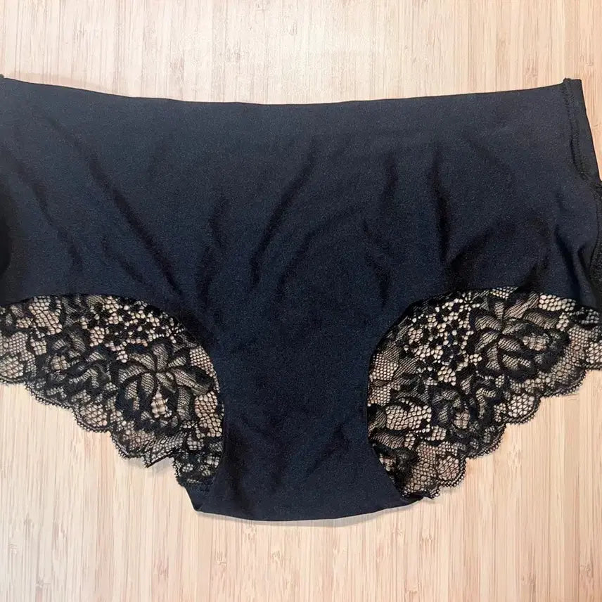 [BUNJANG] Black Lace Panties / (중고) 블랙 레이스 팬티