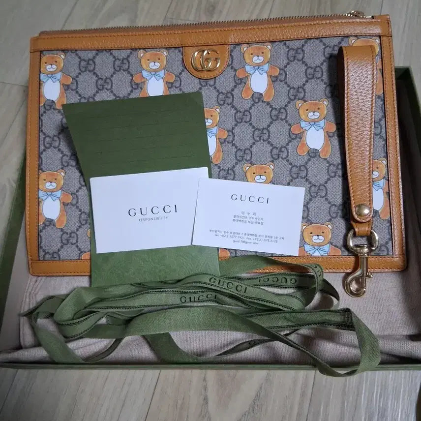 [BUNJANG] Gucci Kai Teddy Bear Clutch Bag / 구찌카이클러치