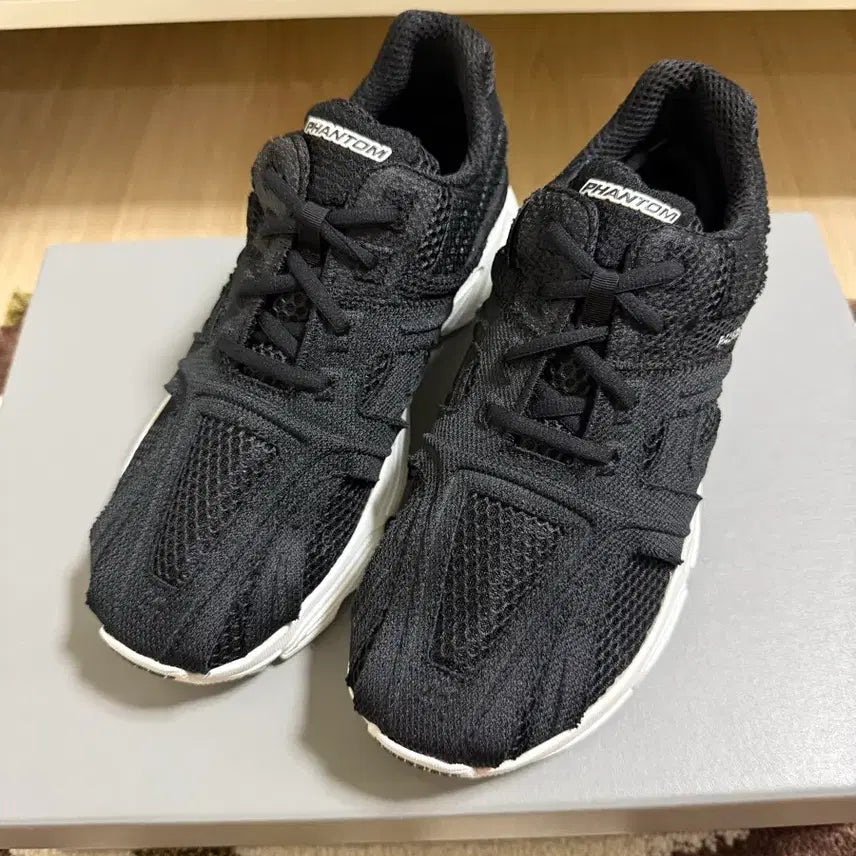 [BUNJANG] Balenciaga Phantom Sneakers Black/White Size 41 / 발렌시아가 / 팬텀 스니커즈 검흰 / 41