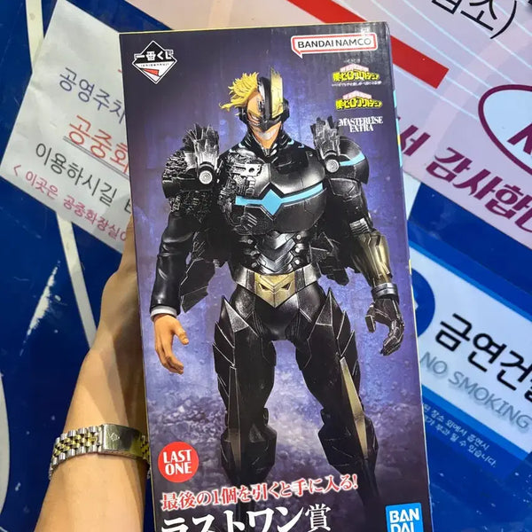 [BUNJANG] Bandai Namco Armored All Might Figure (Last One Prize) / 택포20) 히로아카 아머드 올마이트 피규어 라스트원상