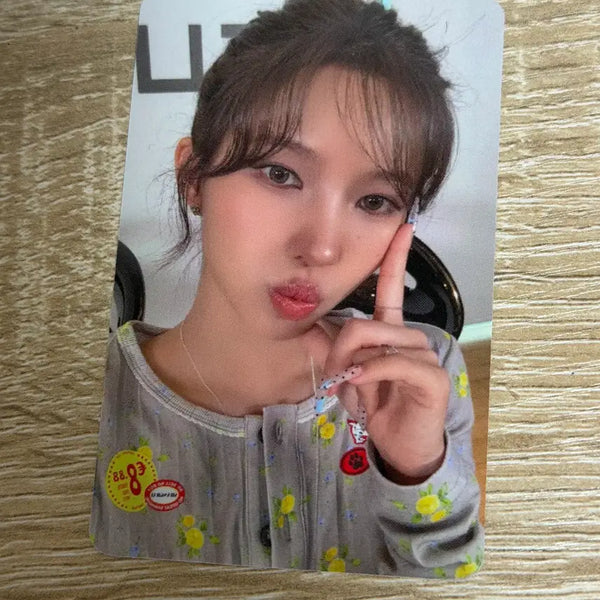 [BUNJANG] G)I-DLE Soyeon Lucky Draw Cafe Photocard / 아이들 소연 럭키드로우 카페포카 깁미댓럽 idle soyeon