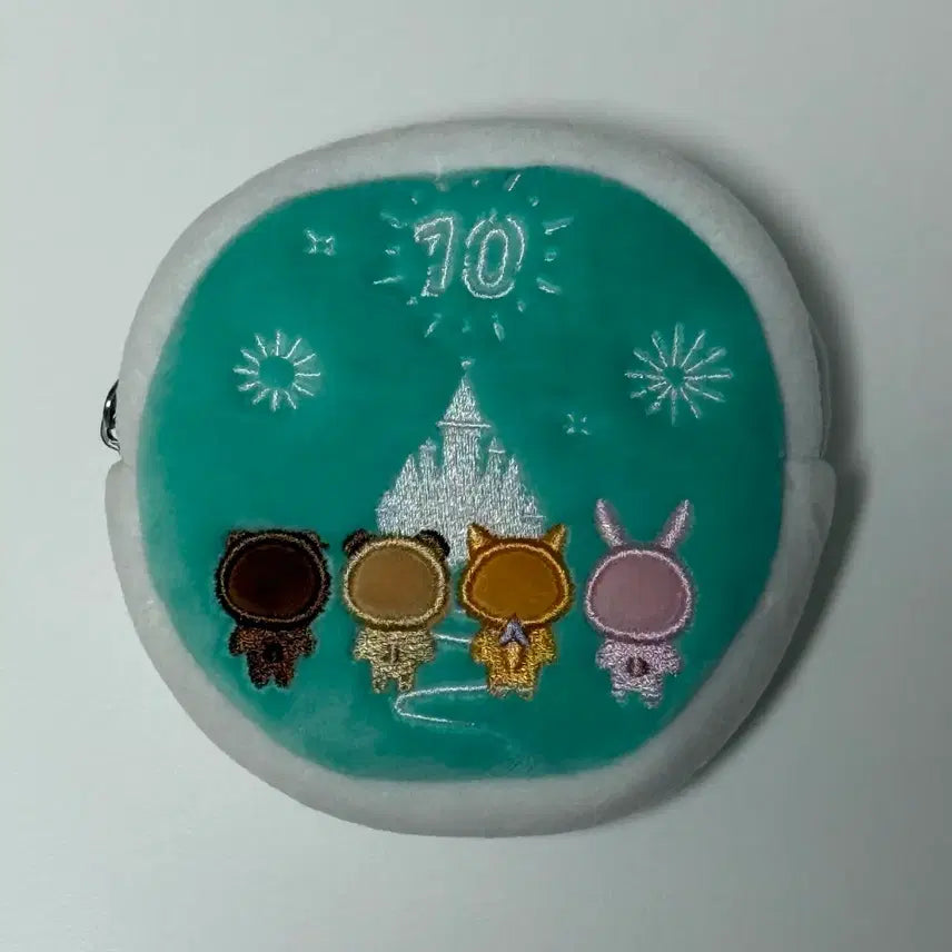 [BUNJANG] Day6 10th Anniversary Lotte Hotel Pouch / 데이식스 10주년 기념 파우치
