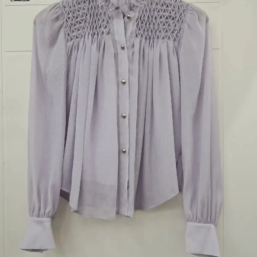 [BUNJANG] Roem Signature Blouse Lavender Size 55 / 실착1회.로엠 시그니처 블라우스 55사이즈.라벤더 색상