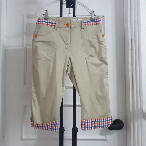 [BUNJANG] Elegance Sport Women's Beige Summer Roll-up Cuff Check Pattern Slacks (27-inch) / 27인치 엘레강스 스포츠 여성 여름 반바지 베이지