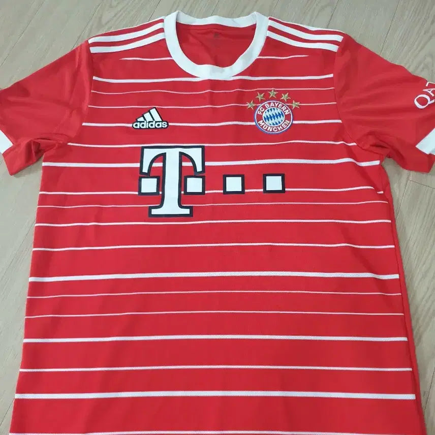 [BUNJANG] Adidas Bayern Munich 22-23 Jersey / 아디다스 바이에른뮌헨  22-23 유니폼