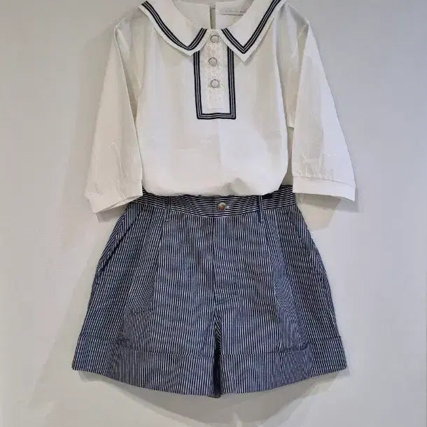 [BUNJANG] Striped Pinched Waist Shorts / 택 148000원. 새상품)스트라이프 핀턱 반바지