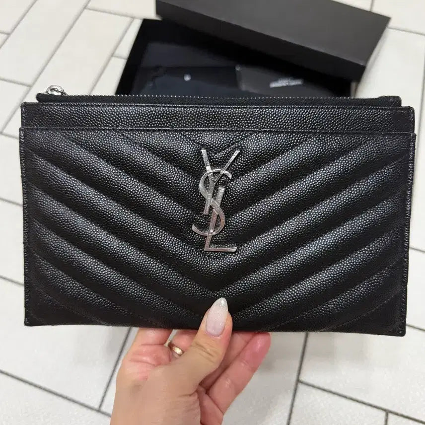 [BUNJANG] Saint Laurent Bill Pouch Silver Hardware / 생로랑 빌 파우치 은장