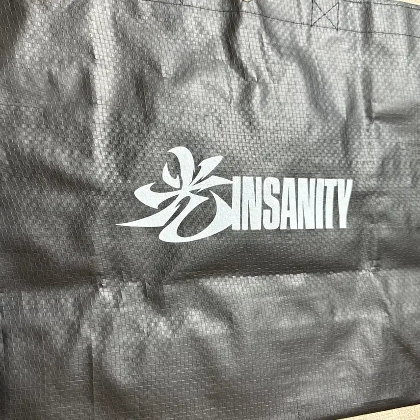 [BUNJANG] MONSTA X Joohoney "INSANITY" Logo Tartan Bag & Blanket Set / 몬스타엑스 주헌 역조공 (타포린백+담요 SET)