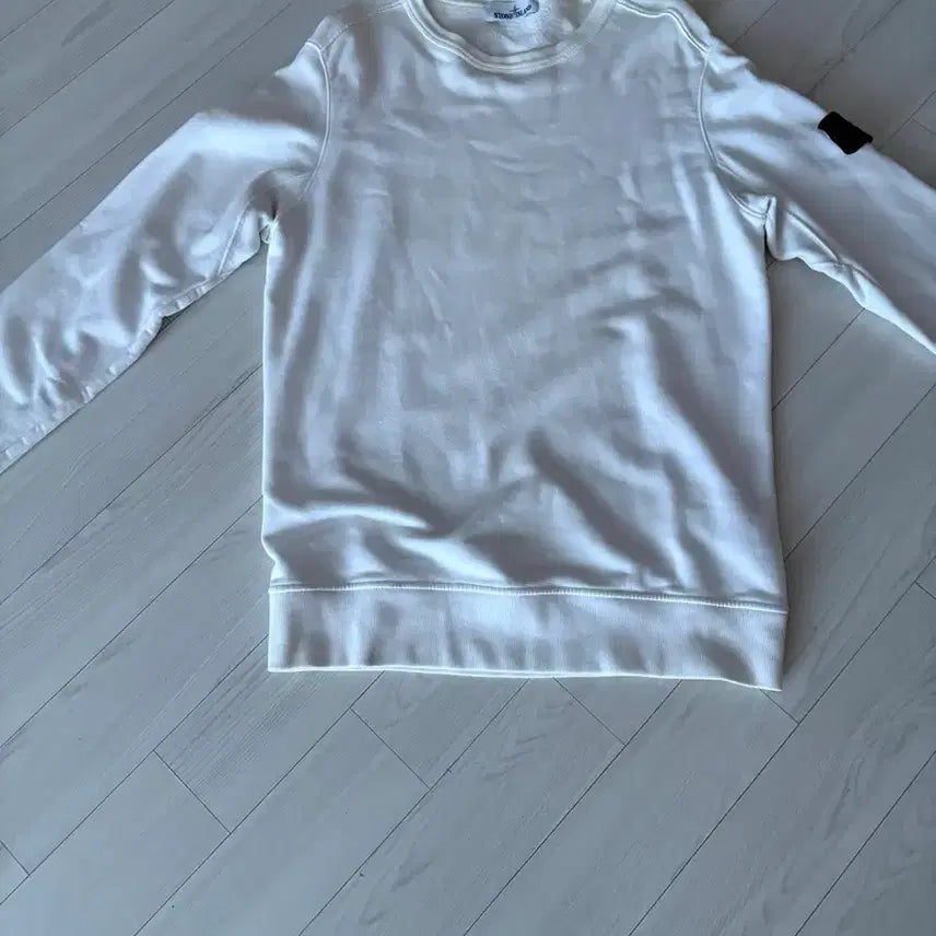 [BUNJANG] Stone Island White Sweatshirt / 스톤아일랜드 흰색맨투맨