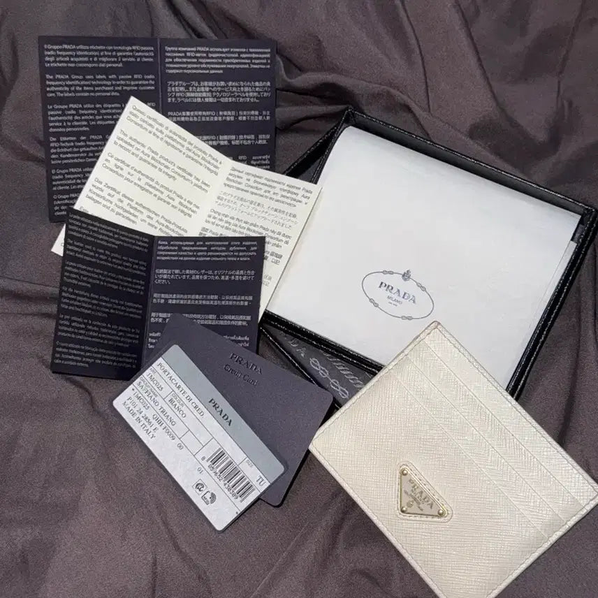 [BUNJANG] Prada Saffiano Leather Card Holder White / 프라다 사피아노 카드 지갑 화이트