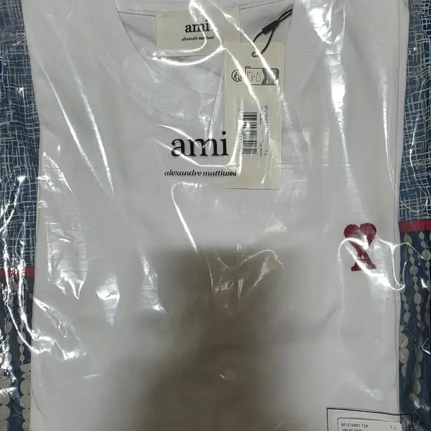 [BUNJANG] AMI Alexandre Mattiussi Heart Logo T-Shirt White / 아미 알렉상드르 마티우시 하트 로고 반팔티 화이트