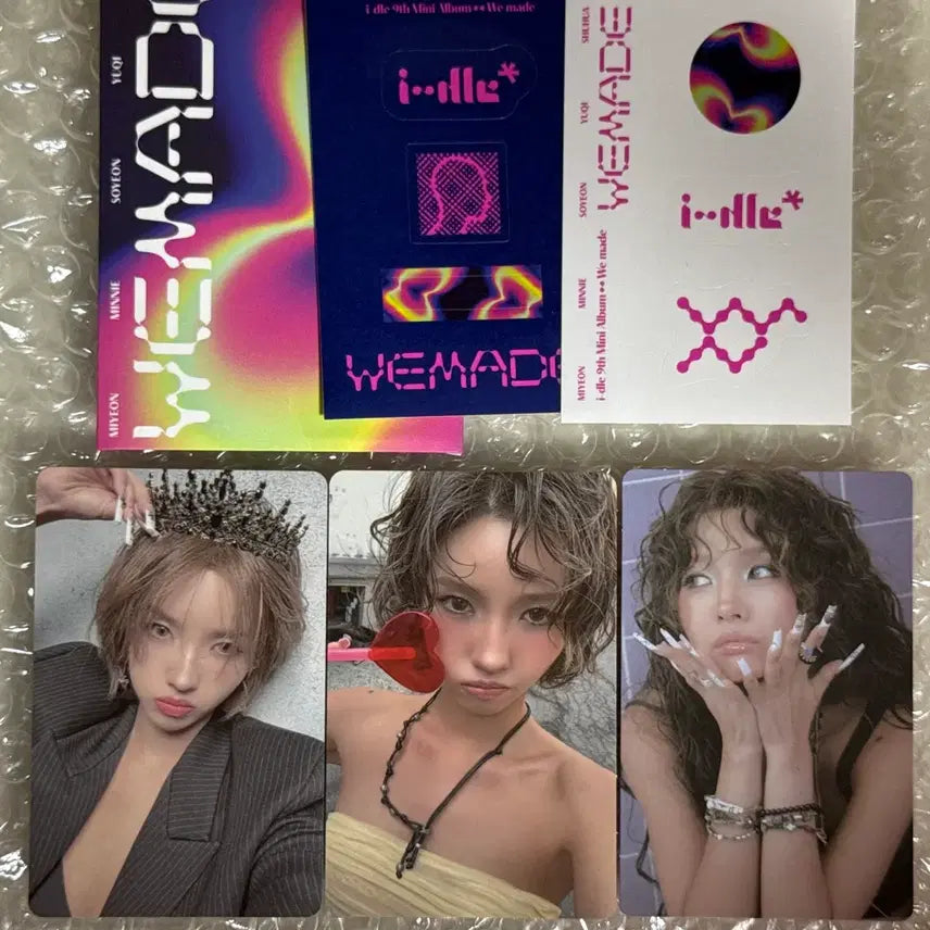 [BUNJANG] G)I-DLE (G)I-DLE Gimme Dat Love WE MADE Soyeon Photocard Album Set / 아이들 Gimme Dat Love WE MADE 소연 포카앨범 세트