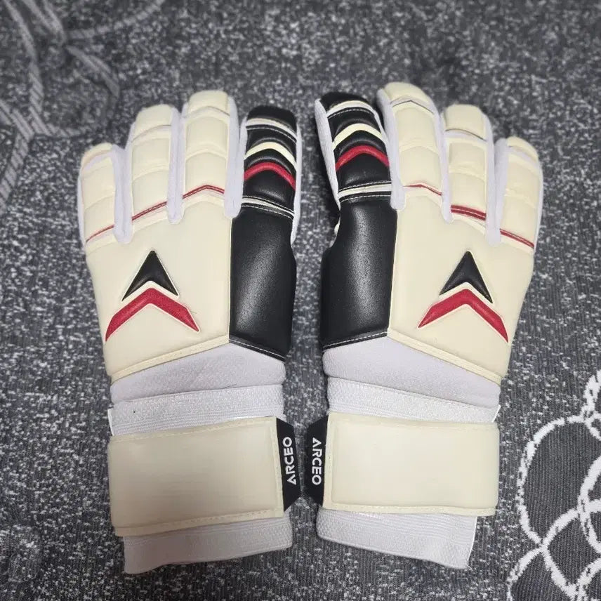 [BUNJANG] Arkeo Skuttum #11 Goalkeeper Gloves / 아르케오 스쿠톰 11호(골키퍼장갑)