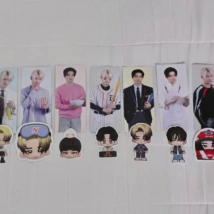 [BUNJANG] ENHYPEN Niki World Ver. Concept Photocard + Sticker Set / [니키] 엔하이픈 월드 ver.(컨셉포터+스티커)
