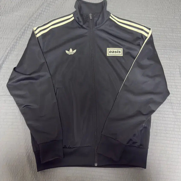 [BUNJANG] Adidas Oasis Collaboration Track Top Black / 아디다스 오아시스 트랙탑 블랙 영국 직구품 판매합니다.