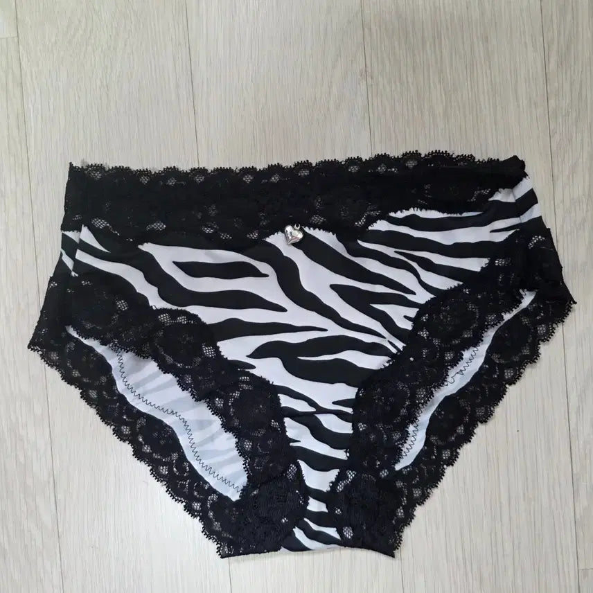 [BUNJANG] Leopard Lace Panties / 호피 레이스 팬티