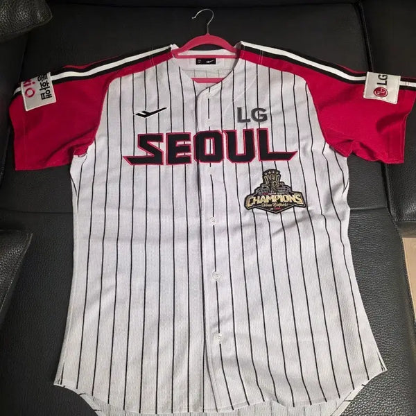 [BUNJANG] LG Twins Kim Young-woo Authentic Seoul Jersey 115 / LG 트윈스 김영우 어센틱 서울 유니폼 115