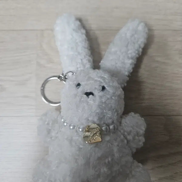 [BUNJANG] Quarterb White Rabbit Charm Pearl Heart New / [쿼터브] 화이트 토끼 키링 새상품