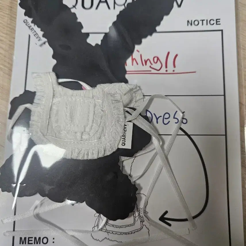 [BUNJANG] Quarterb Toto Keyring Doll Clothes Vest Dress / [쿼터브] 토토 키링 인형옷 베스트 드레스 새상품