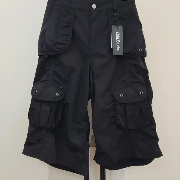 [BUNJANG] Odd Studio 25ss Shirring Pocket Bermuda Pants Black / 25ss 오드스튜디오 셔링 포켓 버뮤다 팬츠 블랙 2사이즈 택달린 새제품