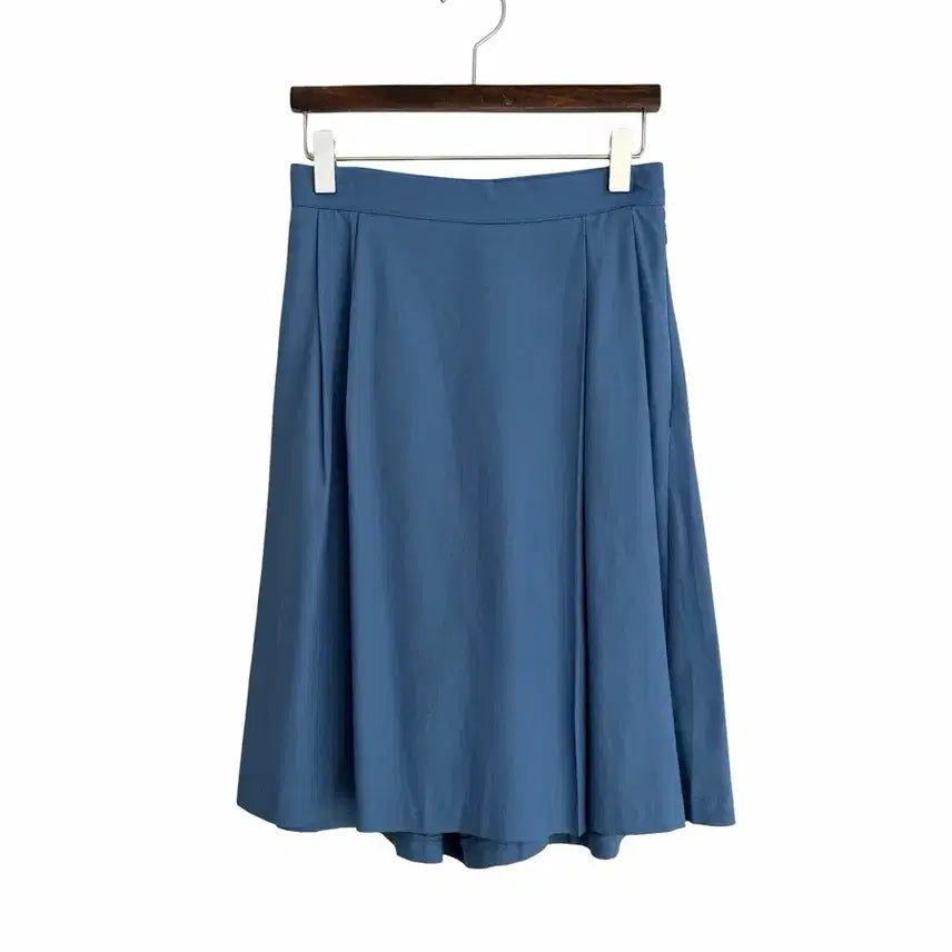 [BUNJANG] AYU Lab Bermuda Pants (Blue, Cotton/Linen Blend) / 교신안함)아유 랩 버뮤다 팬츠