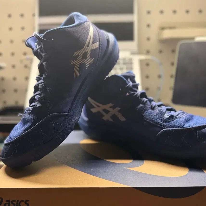 [BUNJANG] ASICS Unprears Basketball Shoes (275) / 아식스 언프레아스 농구화 275