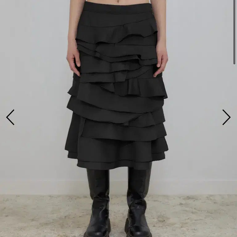 [BUNJANG] FlareUp Ruffle Midi Skirt Black / 플레어업 프릴 미디 스커트 블랙