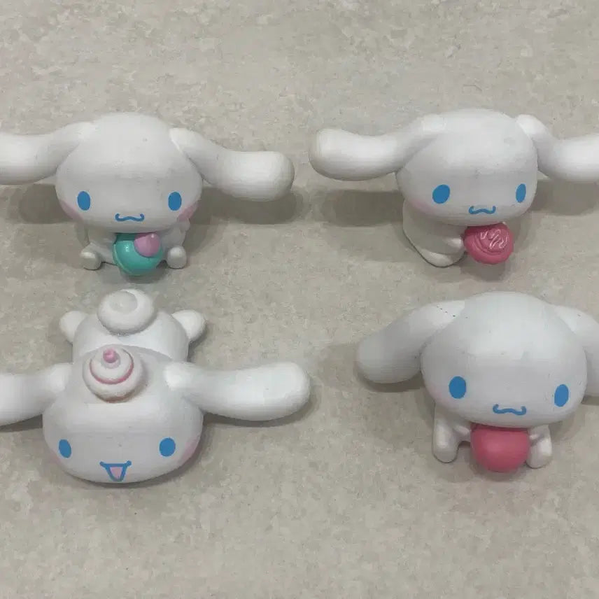 [BUNJANG] Cinnamoroll Lotteria Figure 4-Piece Bundle Set / 시나모롤 롯데리아 피규어 4종 일괄 6천원