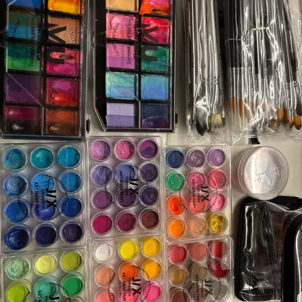 [BUNJANG] Gena Body & Z Brush Art Makeup Paint & Brush Set Bundle / 아트마스크 물감 브러쉬 일괄 판매합니다 (사용했던 아트마스크 12개증정)