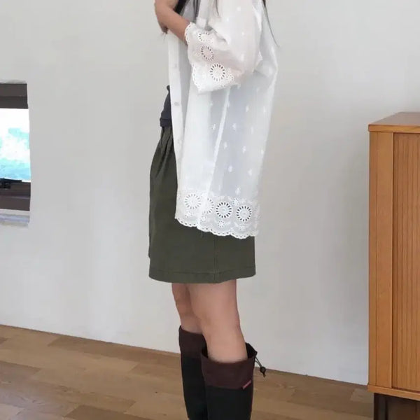 [BUNJANG] White Punching Embroidery Pocket Shirt / 교신안함)화이트 펀칭 자수 포켓 셔츠