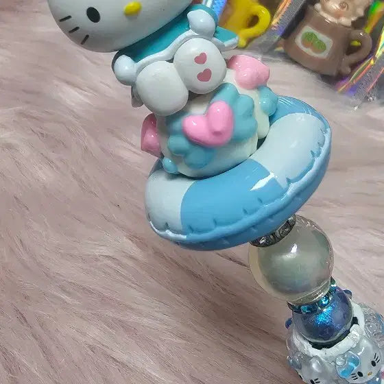 [BUNJANG] Hello Kitty Summer Tube Ballpoint Pen / 여름 키티 튜브키티볼펜 볼꾸 필기도구 N취아리네