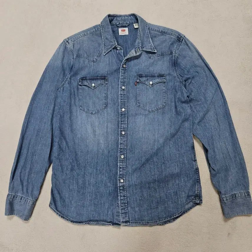 [BUNJANG] Levi's Western Classic Denim Shirt / 리바이스 웨스턴 클래식 데님 셔츠 급처