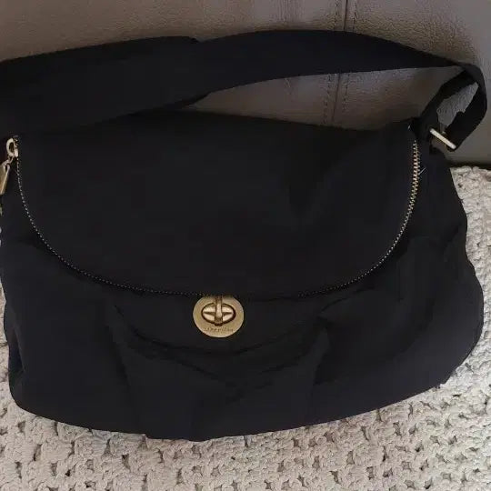 [BUNJANG] Baggallini Prada Nylon Shoulder Bag Crossbody Bag / 배갈리니 프라다 원단 숄더백 크로스백