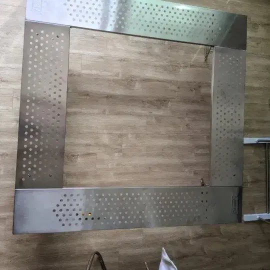 [BUNJANG] Coleman Stainless Steel Grill Fire Pit & Camping Table / 콜맨 그릴 화로대 스테인리스. 캠핑테이블