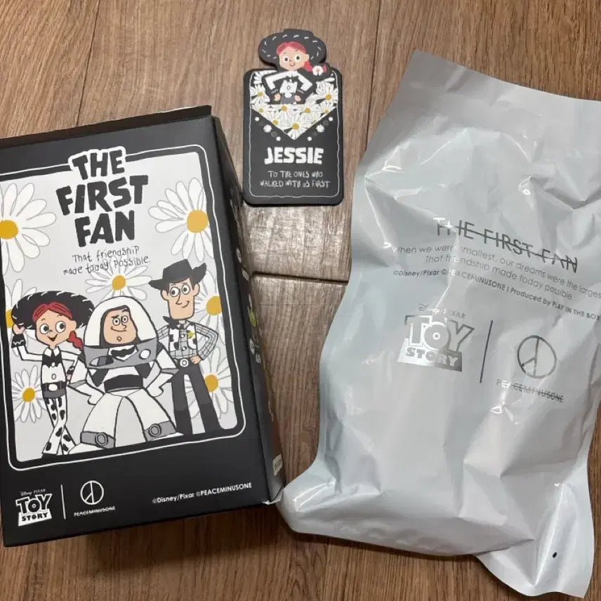 [BUNJANG] PEACEMINUSONE x Toy Story Jessie Blind Keychain / 피스마이너스원 토이스토리 제시 블라인드 키링