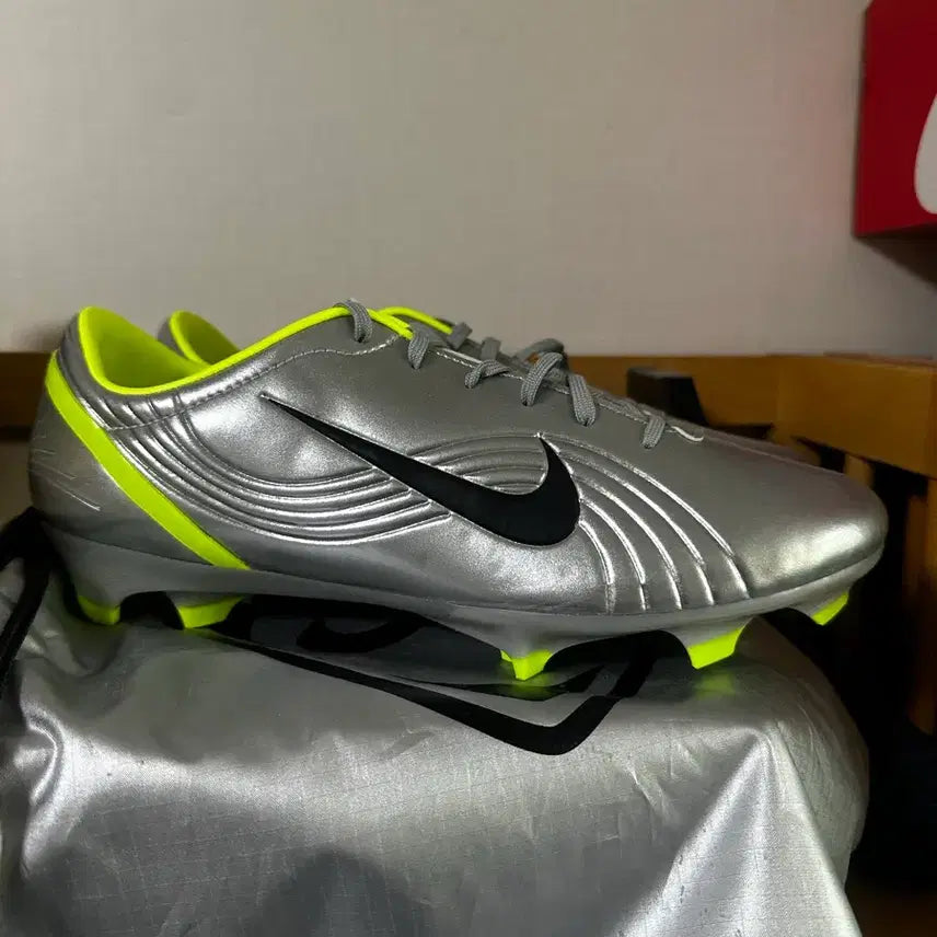 [BUNJANG] Nike Mercurial Vapor R9 RGN FG / 머큐리얼 베이퍼 r9 rgn fg