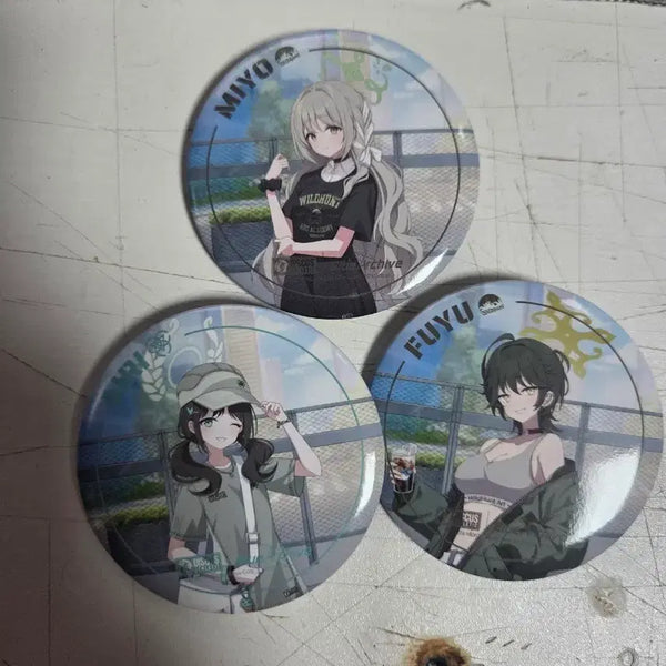 [BUNJANG] Blue Archive Airi, Fuyu, Miyo Can Badge Bundle Set / 블루아카이브 아이리 후유 미요 캔뱃지 일괄