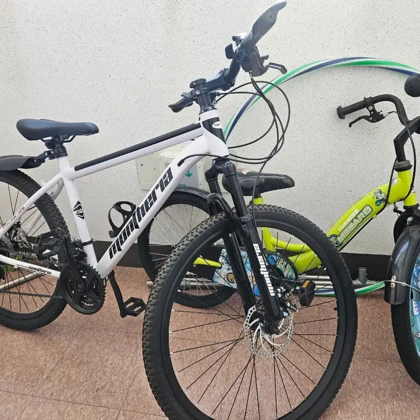[BUNJANG] Monteria Hybrid Bicycle White/Green / 몬테리아 하이브리드 자전거 화이트/그린
