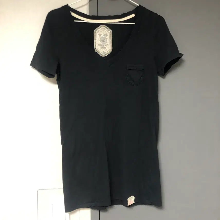 [BUNJANG] Vintage V-Neck Short Sleeve T-Shirt / 빈티지 브이넥 반팔티셔츠 S