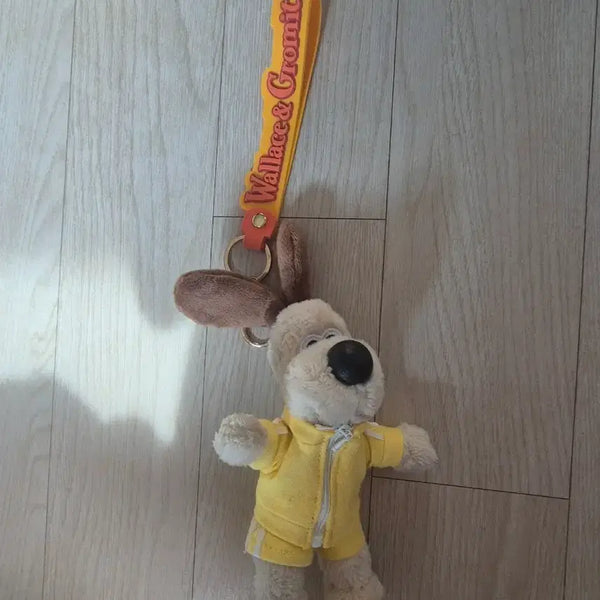 [BUNJANG] Wallace & Gromit Dog Keychain Yellow / 월레스와 그로밋 강아지 키링 옐로우