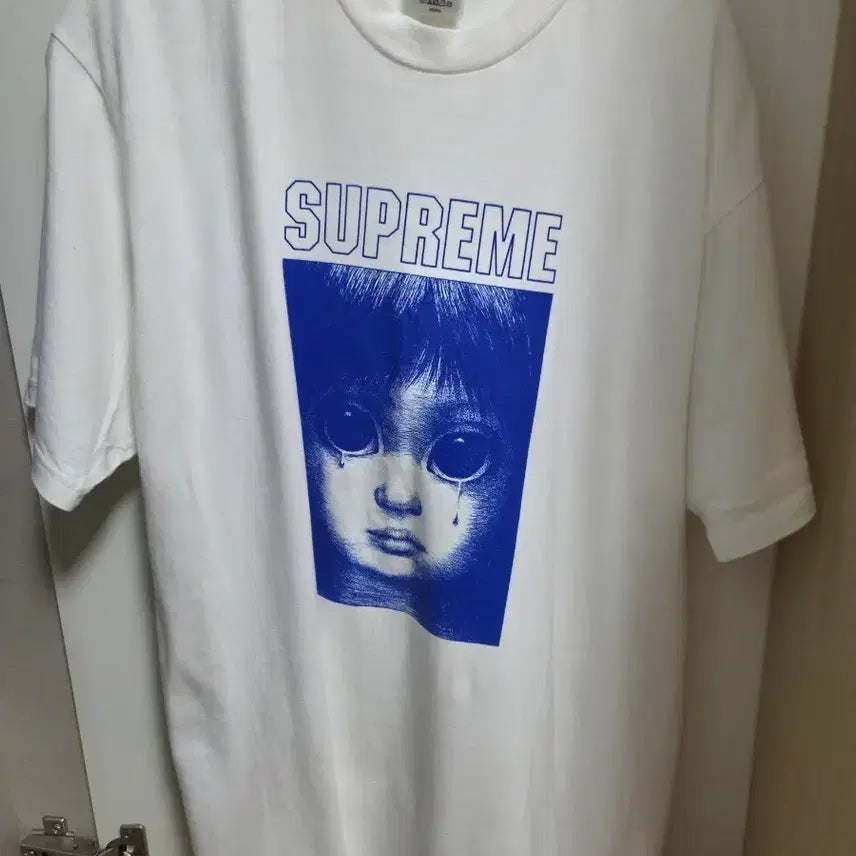 [BUNJANG] Supreme x Margaret Kilgallen Tiered Drop T-Shirt White L / [L] 슈프림 x 마가렛 킨 티어드롭 티셔츠 화이트 - 24SS
